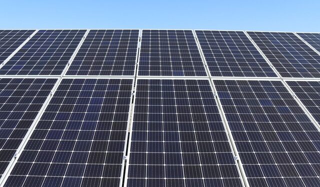 Trump ukida solarne subvencije – da li Illinois može da sačuva svoju zelenu energiju?