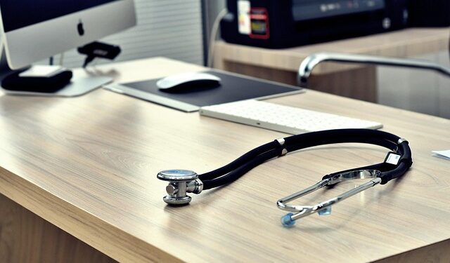 Hiljade ljudi u Illinoisu ostaju bez zdravstvene zaštite i pomoći za hranu