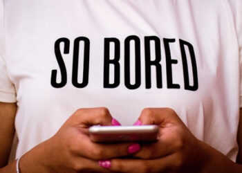 Mobilna aplikacija ChatGPT zaradila dve milijarde dolara