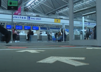 Oluje u Čikagu prizemljile avione, novi talas nevremena stiže već popodne