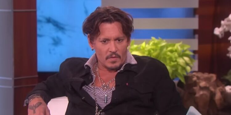 Johnny Depp promenio život iz korena: Napustio Holivud i preselio se na selo