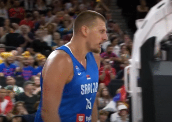 Srbija pregazila Češku – Bogdan pogađao nemilosrdno, Jokić oduševio magijom! U finalu čeka Nemačka (VIDEO)
