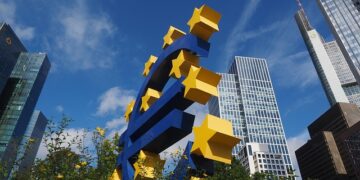 Evrozona beleži pad trgovinskog suficita – evo šta stoji iza brojki i kakvo je stanje sa izvozom u SAD