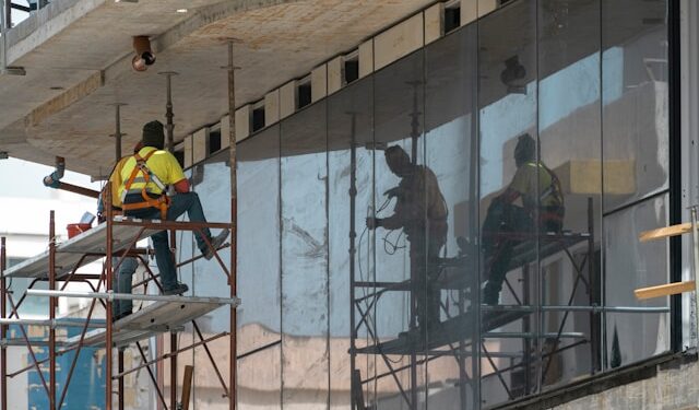 Rade na crno i primju socijalnu pomoć: Mračna istina nemačke ekonomije koja više nije tajna