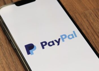 Na Dark Webu prodaju podatke sa skoro 16 miliona PayPal naloga