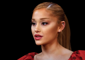 Ariana Grande najavila svetsku turneju: Evo kada stiže u Čikago