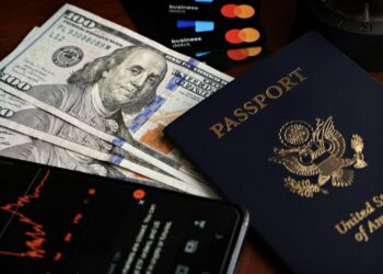 Trump najavio uvođenje godišnje naknade od $100.000 za tehnološku vizu