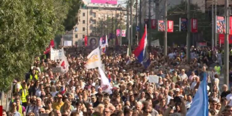 U Beogradu održana protestna šetnja studenata u blokadi "Indeks jači od pendreka"