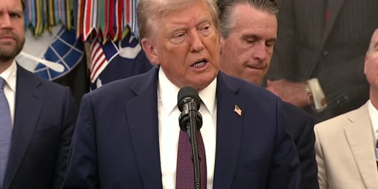 Trump seli Space Command u Alabamu