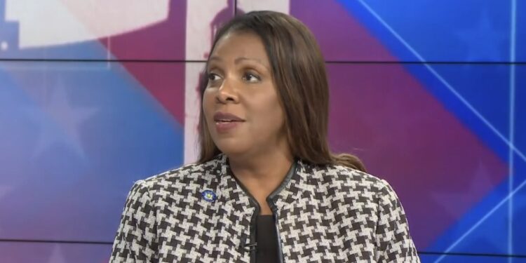 Američka velika porota optužila tužiteljku James za bankarsku prevaru