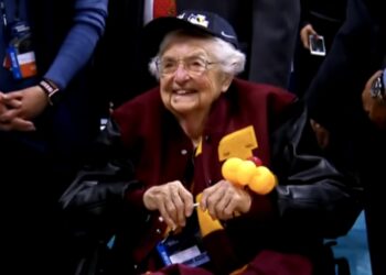 Preminula sestra Jean Dolores Schmidt, ikona Univerziteta Loyola u Čikagu