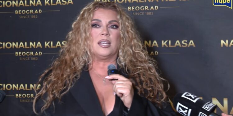 Rale je jedna emotivna osoba: Indira Radić o svom bivšem dečku i Ani Nikolić