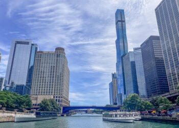 Poslednja šansa za čuvenu arhitektonsku turu Čikagom — sezona se završava 23. novembra