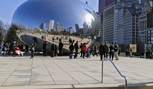 Sunčani ponedeljak pred kišnu noć: Čikago čeka nagla promena vremena