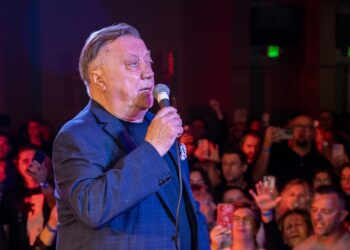 Halid Bešlić i dalje živi kroz muziku: Najavljene nove pesme legende sa Balkana