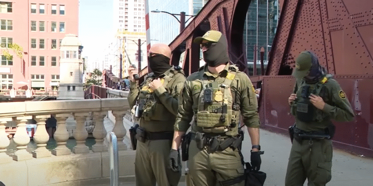 Šef ICE kancelarije u Čikagu razbio sve dileme oko hapšenja policajca i tajnovitog centra u Broadview-u