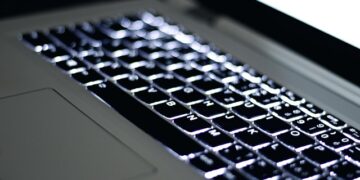 Milioni korisnika prkose Microsoft-u: Nastavljaju da koriste Windows 10 i posle kraja podrške