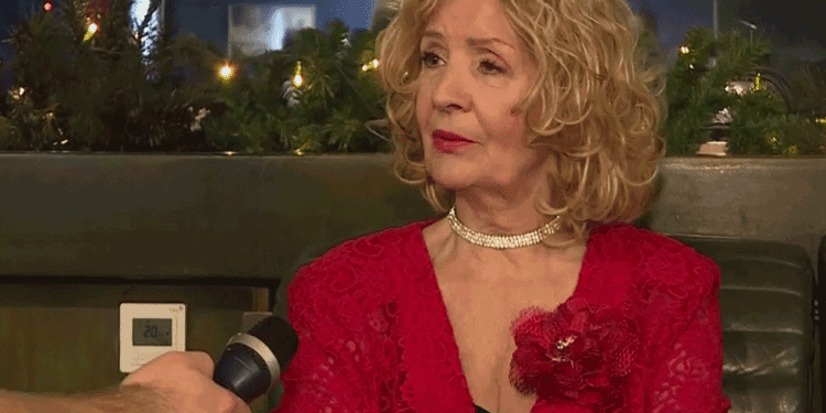 Lepa Lukić otkrila tajnu svoje večne mladosti: “Nikada nisam radila botoks, a mesečno plaćam samo 50 evra!”