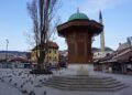 Legenda živi na Baščaršiji: Zašto turisti veruju da voda sa čuvenog sebilja u Sarajevu ima magičnu moć