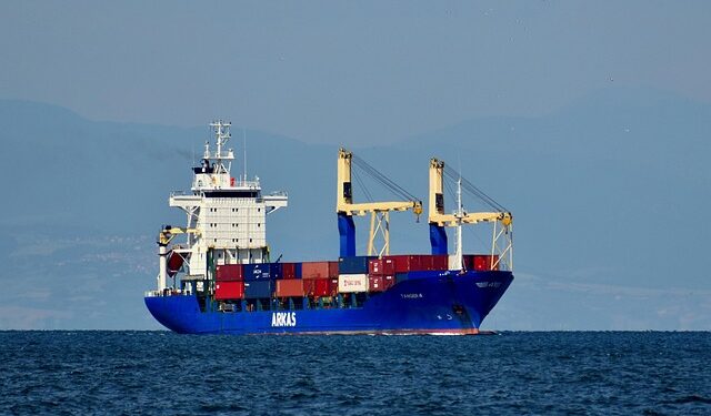 Kina uzvraća udarac: Američki brodovi sada plaćaju posebne takse u kineskim lukama