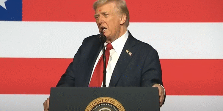 Trump želi da koristi Čikago kao vojni poligon: Pritzker i Johnson besni na predsednika