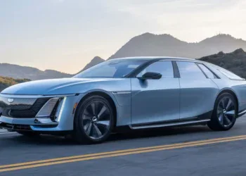 Planula prva serija, pa skočila cena za $60.000: Novi Cadillac Celestiq postao luksuz za odabrane