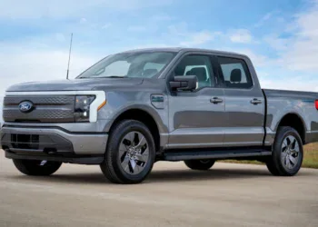 Ford razmatra gašenje svog najprodavanijeg električnog kamioneta F-150 Lightning