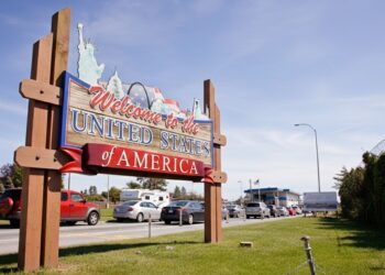 Može li predsednik stvarno da zabrani ulazak u SAD? Evo šta kaže zakon – i kako je Trump već testirao granice moći