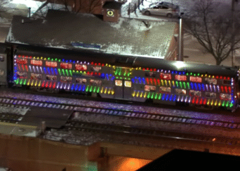 Vozovi praznične čarolije stižu u Čikago: Metra objavila raspored za decembar 2025