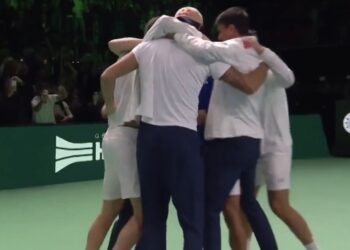 Italija vlada tenisom: Beretini i Koboli doneli istorijsku titulu u Dejvis kupu