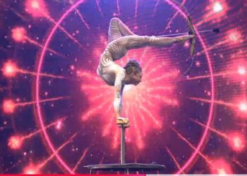 A Magical Cirque Christmas