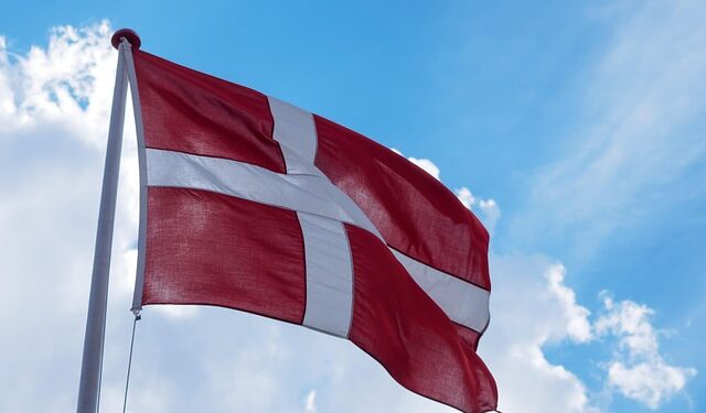 Danski ministar poručio Trump-u: „Ruke dalje od Grenlanda!“