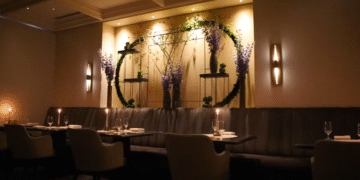 Poznati čikaški restoran Alinea izgubio Michelin zvezdu posle 20 godina savršenstva