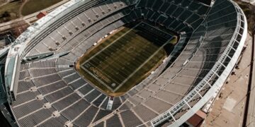 Spektakl na Soldier Field-u: Chicago Bears dočekuju New York Giants u napetom NFL okršaju