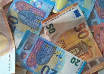 Hrvati oborili rekord! Evo koliko miliona su potrošili za Crni petak