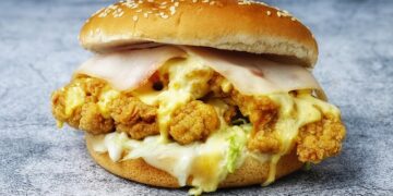 Čuveni lanac pržene piletine Zaxby’s otvara svoj prvi restoran u Illinoisu – stiže u predgrađe Čikaga