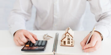 Porez ponovo raste: Čikago podiže namet na nekretnine zbog rupa u školskom budžetu