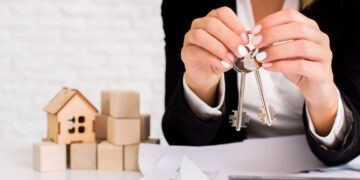 Jedan neplaćen porez – izgubljen dom? Sud presekao, Ilinois pod pritiskom da hitno menja sporni zakon