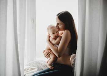 Ilinois uvodi novu obavezu za poslodavce: Plaćene pauze za majke koje doje postaju zakon