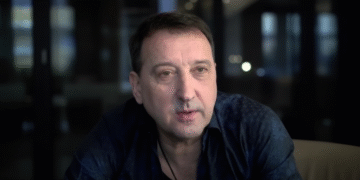 Od vreće iz porodilišta do regionalne slave: Neverovatna ispovest Harija Varešanovića