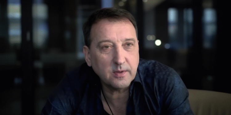 Od vreće iz porodilišta do regionalne slave: Neverovatna ispovest Harija Varešanovića