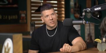 Sloba Radanović stigao u Srbiju nakon što su ga deportovali sa aerodroma u Geteborgu