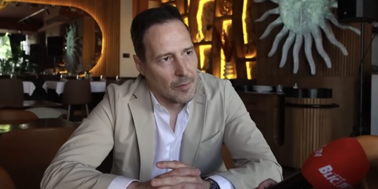 Krenuo sam stranputicom: Peđa Jovanović o pomirenju sa ženom – otkrio i koju pesmu joj posvećuje