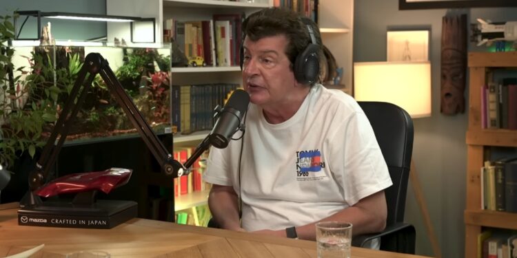 Bajaga obeležio 40 godina od izlaska albuma „Sa druge strane jastuka“