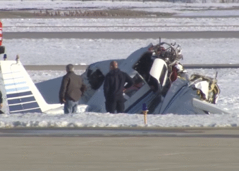 Dvoje poginulih u padu aviona na aerodromu DuPage, istraga u toku