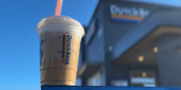 Kafa koja je zaludela Ameriku: Evo gde je u Ilinoisu otvoren novi Dutch Bros