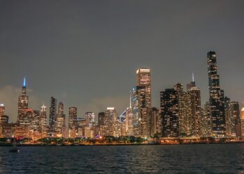 Verski lideri digli glas protiv rekordnih poskupljenja poreza na imovinu u Čikagu