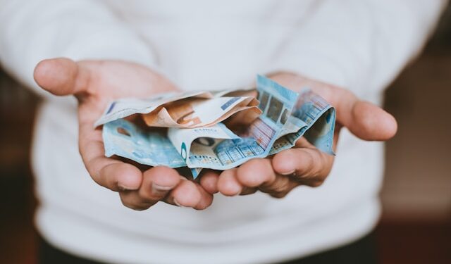 Evropa usporava: Plate rastu najsporije u poslednje tri godine, a evo ko još „beži“ od krize