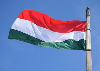 Gas iz Amerike stiže u Budimpeštu: Mađarska potpisala strateški ugovor koji menja energetsku mapu Evrope