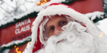 Naperville u prazničnoj groznici: Deda Mraz stiže u 80 naselja, prikuplja $50.000 i širi čaroliju širom grada
